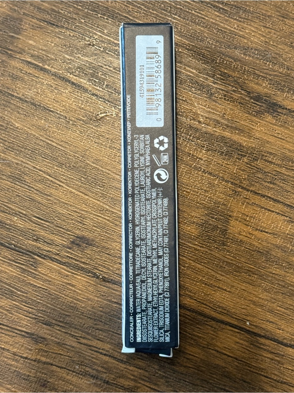 bareMinerals Original Liquid Mineral Concealer - Fair 1W - Picture 2 of 4
